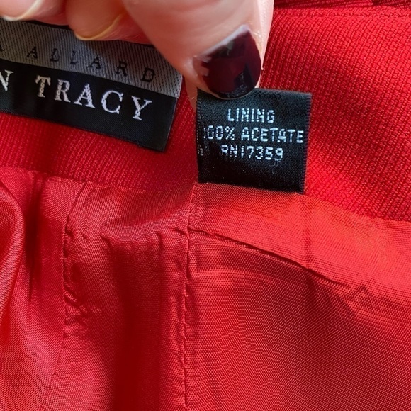 Linda Allard Ellen Tracy Red Wool Pencil Skirt Size 8 - Picture 8 of 8